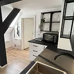 Stylish Top-floor Apt. 1 - Apolonialiving * Karlsruhe